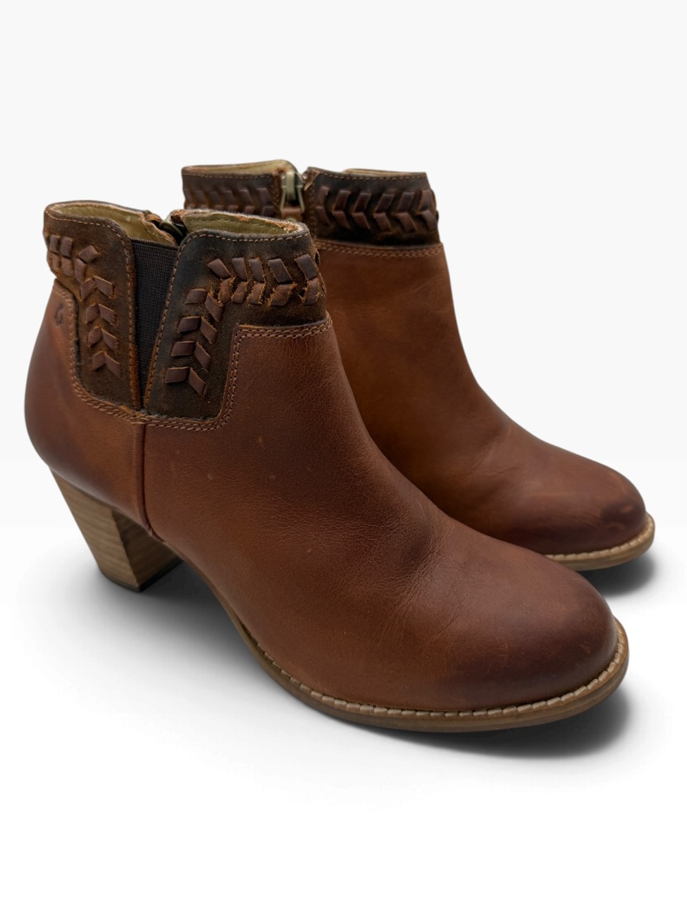 OluKai Chestnut Brown Leather Ankle Booties with Braided Collar - Size 7.5